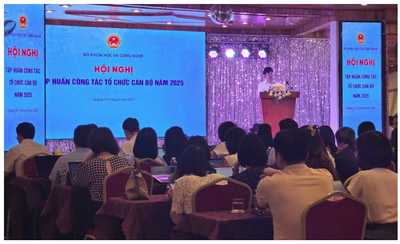 Ứng dụng chuyển đổi số trong quản lý cán bộ